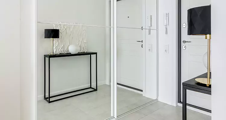 Mirrored Bifold Closet Doors Repair in Coral Terrace, FL