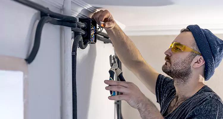 Garage Door Opener Cable Repair in Coral Terrace, FL