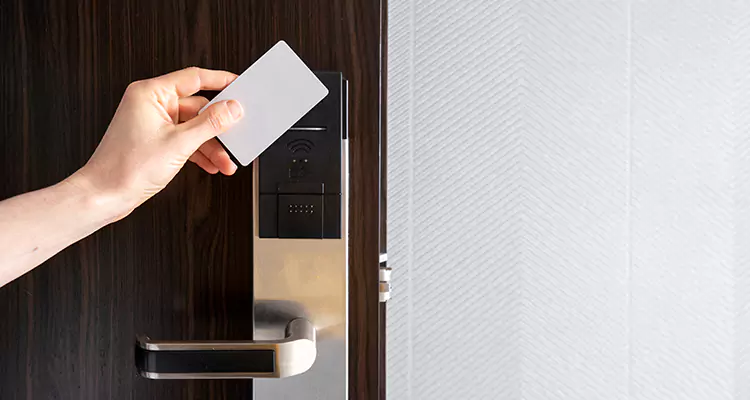 Why Choose Us for Hotel Keycard Lock Repair in Coral Terrace, FL?
