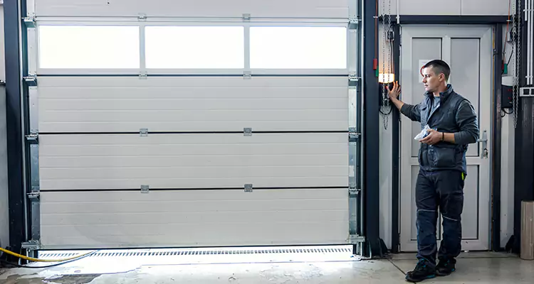 Modern Overhead Door Repair in Coral Terrace, FL