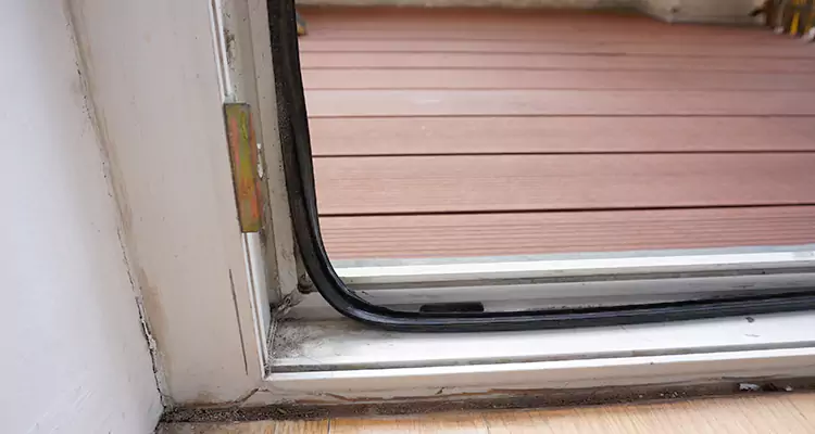 Why Choose Us for Leaking Sliding Glass Door Repair in Coral Terrace, FL?