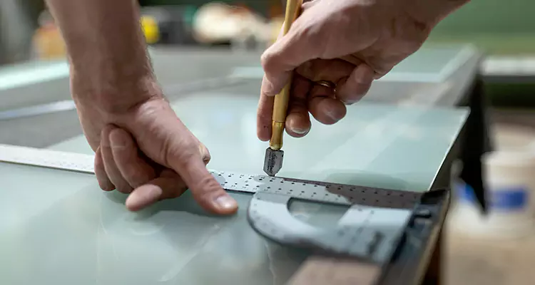 Glass Scratch Repair in Coral Terrace, FL