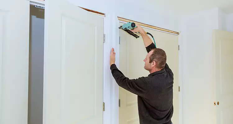 Top Rated Door Fixing ServiceFixing Garage Door Track in Coral Terrace, FL