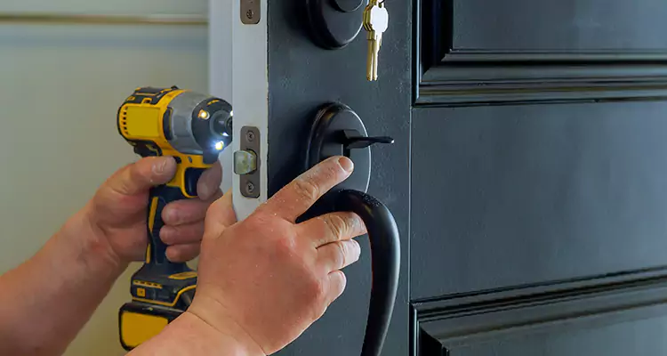 Comprehensive Door Lock Repair Services in Coral Terrace, FL