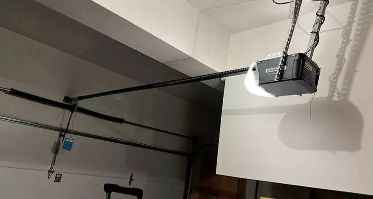Linear Garage Door Opener Repair in Coral Terrace, FL