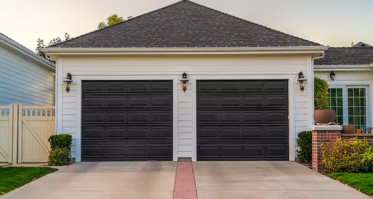Residential Local Garage Door Repair in Coral Terrace, FL
