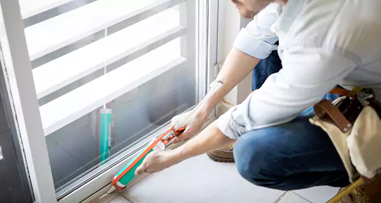 Dap Window Caulk Repair in Coral Terrace, FL